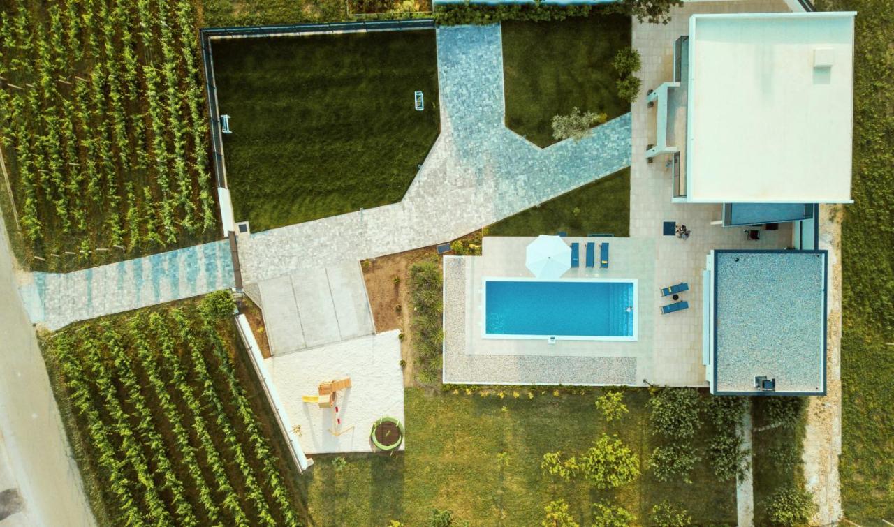 Villa Lukrecia, Luxury Villa In Imotski-Makarska Donji Proložac Zewnętrze zdjęcie